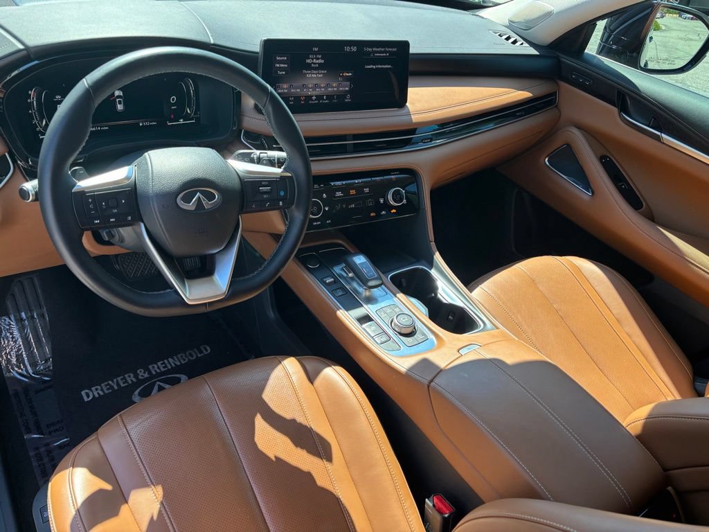 Used 2023 INFINITI QX60 Sensory w/ Vision Package AWD/4WD image 18