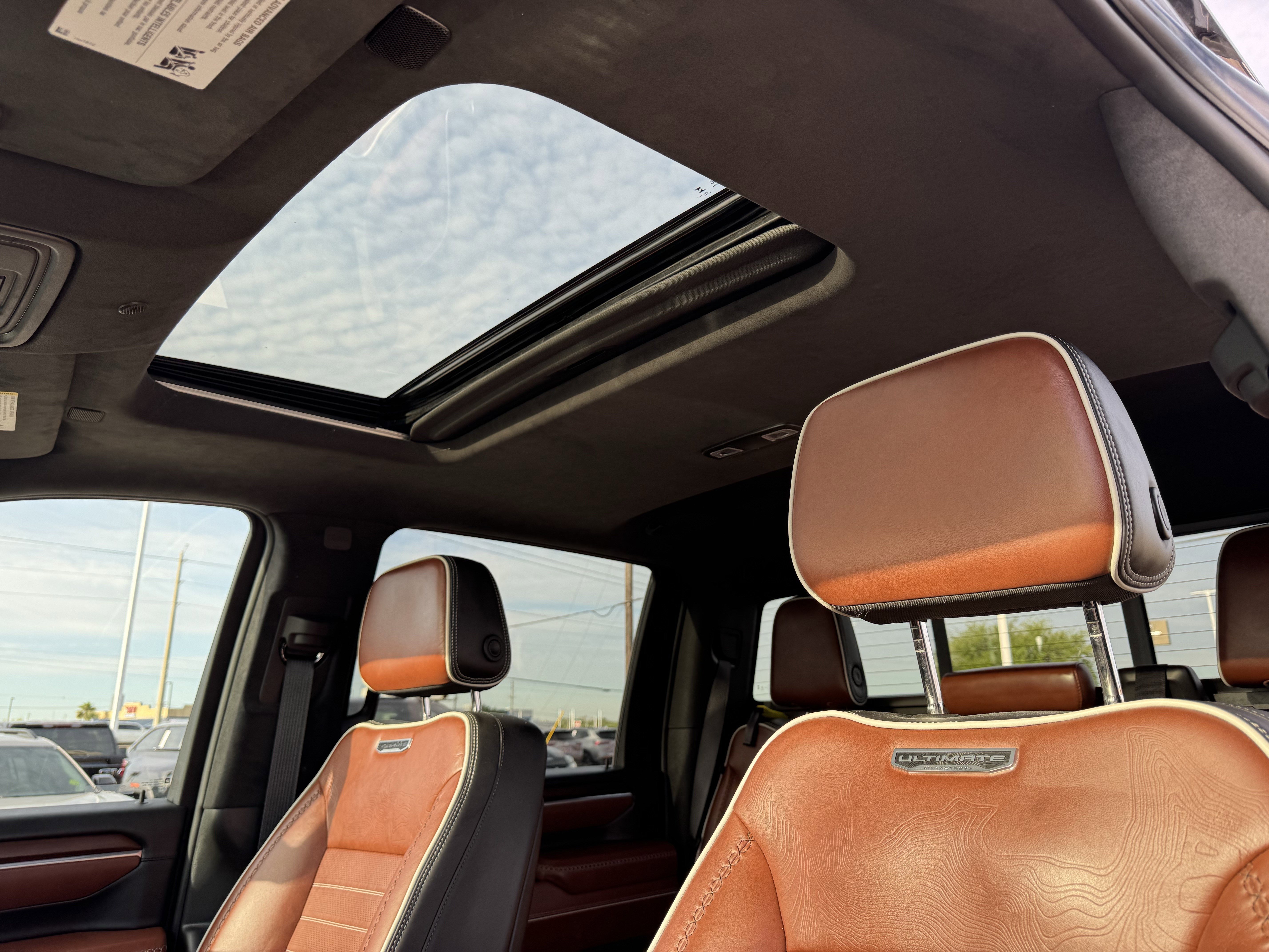 Used 2025 GMC Sierra 2500 Denali Ultimate image 27