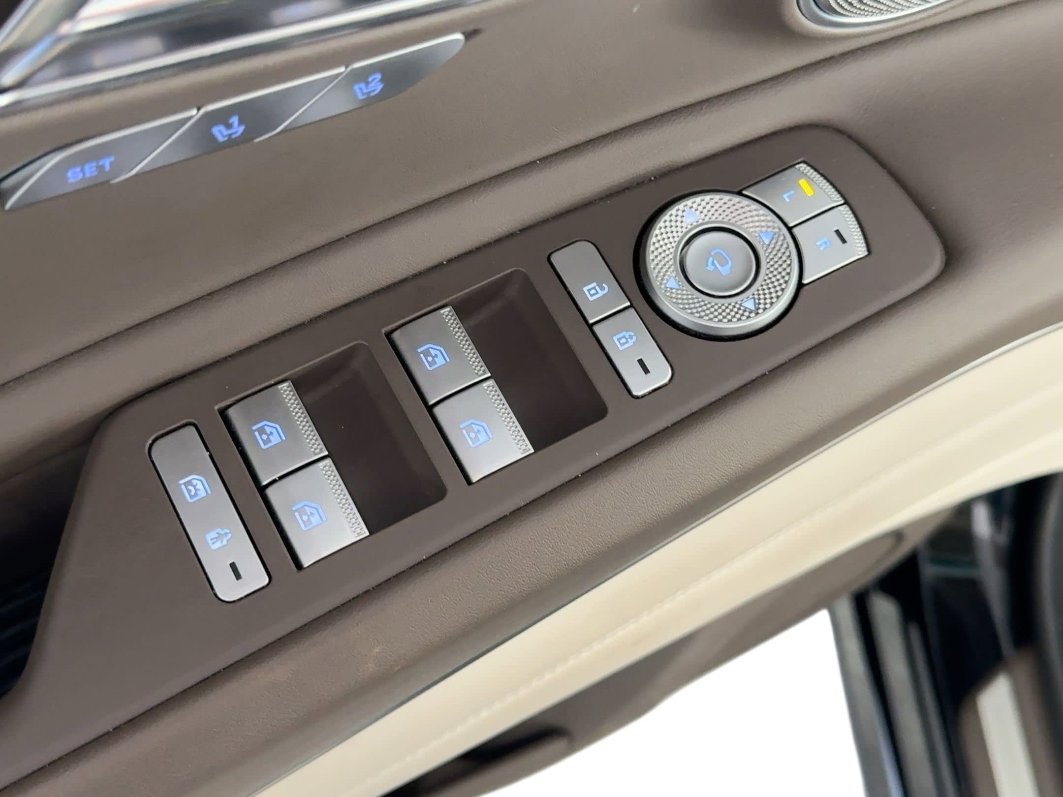 Used 2021 Genesis GV80 3.5T w/ Advanced Package 06 image 13