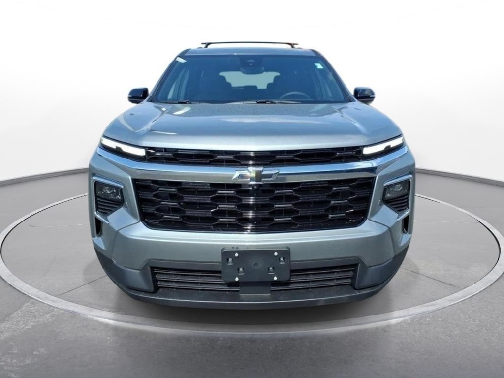 New 2026 Chevrolet Traverse LT w/ Driver Confidence Package FWD image 8