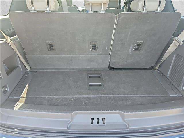 Used 2020 Ford Expedition Limited w/ Equipment Group 302A AWD/4WD image 7