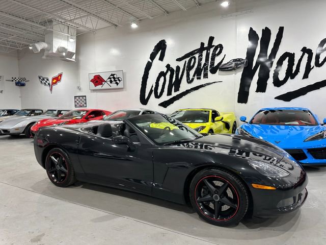 Used 2012 Chevrolet Corvette Convertible w/ 3LT Preferred Equipment Group image 23