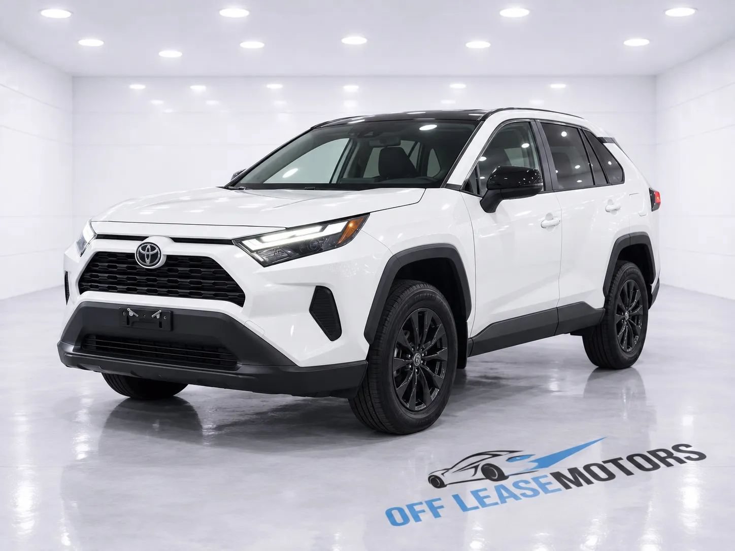 Used 2025 Toyota RAV4 LE FWD image 1