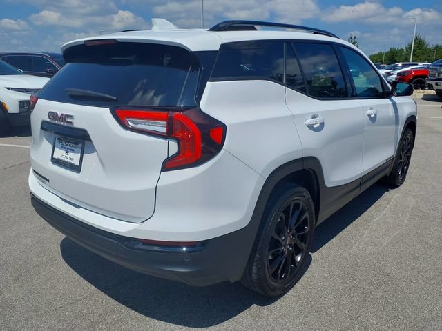 Used 2023 GMC Terrain SLT w/ Elevation Edition FWD image 5