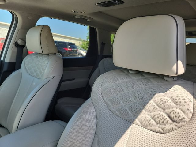 Used 2021 Hyundai Palisade Limited w/ Winter Package AWD/4WD image 21