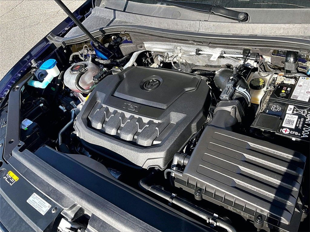 Used 2024 Volkswagen Tiguan Wolfsburg Edition image 24