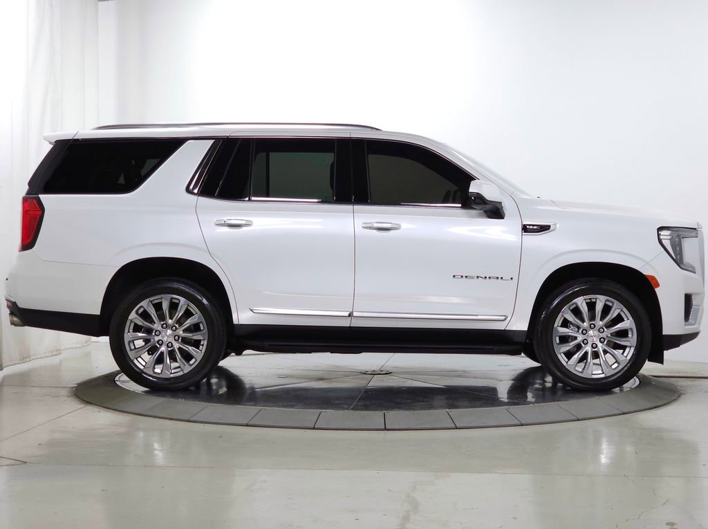 Used 2024 GMC Yukon Denali AWD/4WD image 11
