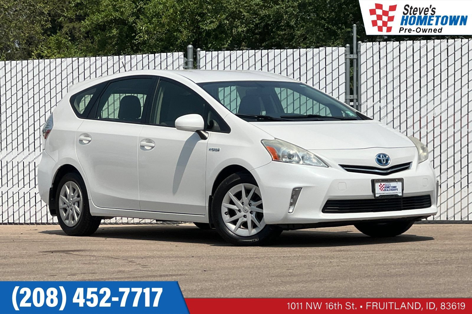 Used 2013 Toyota Prius V Three FWD image 1
