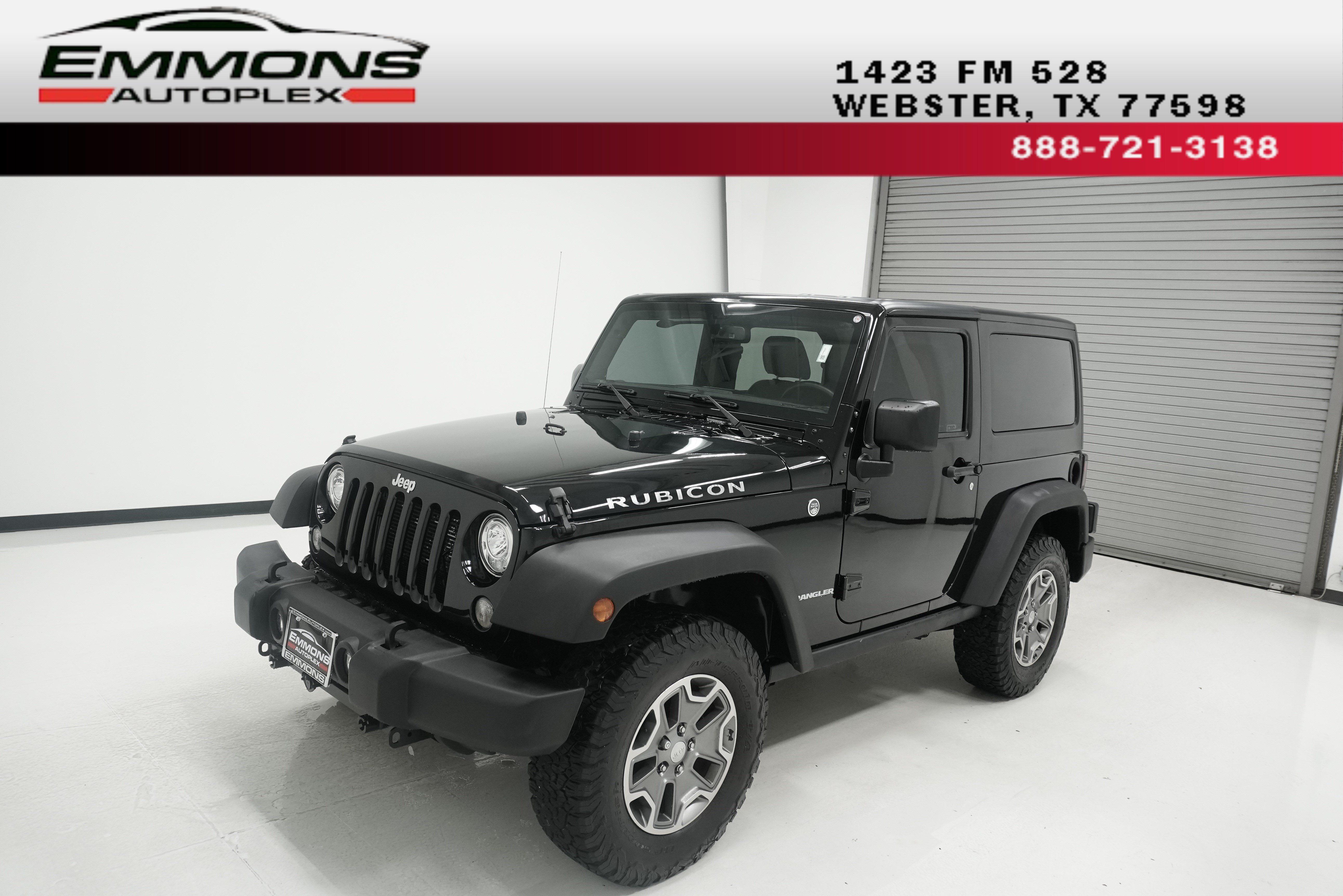 Used 2017 Jeep Wrangler Rubicon w/ Power Convenience Group AWD/4WD image 1