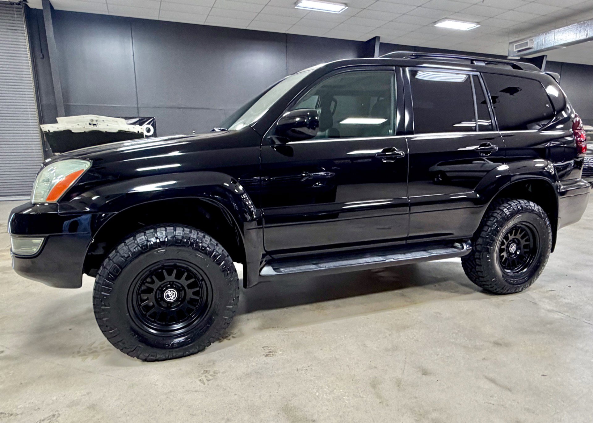 Used 2003 Lexus GX 470 AWD/4WD image 12
