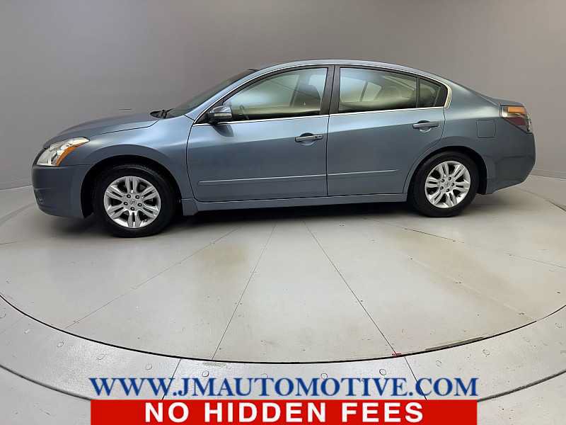 Used 2012 Nissan Altima 2.5 S w/ Convenience Pkg FWD image 2