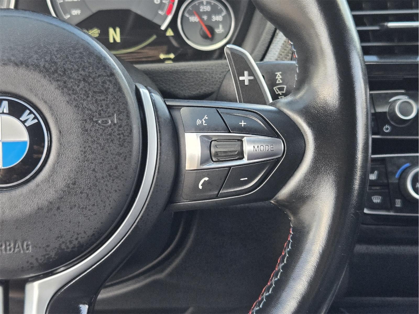 Used 2015 BMW M4 Coupe RWD image 28