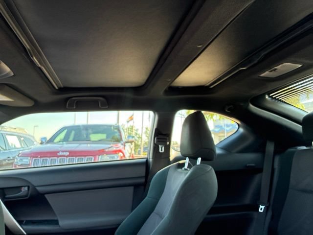 Used 2012 Scion tC FWD image 23