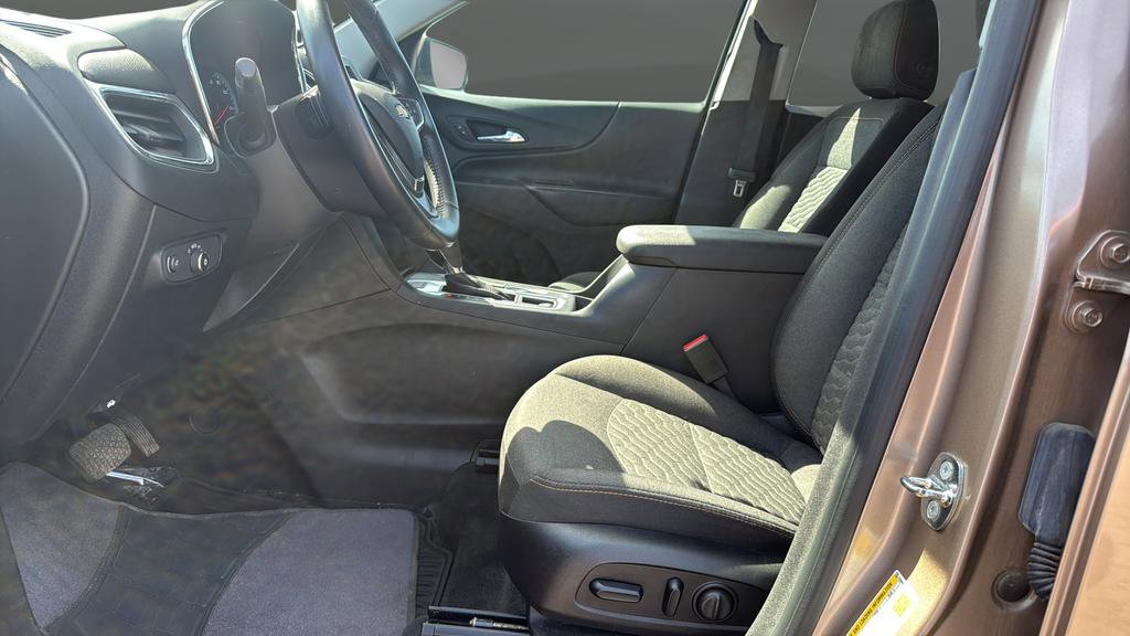 Used 2018 Chevrolet Equinox LT AWD/4WD image 21