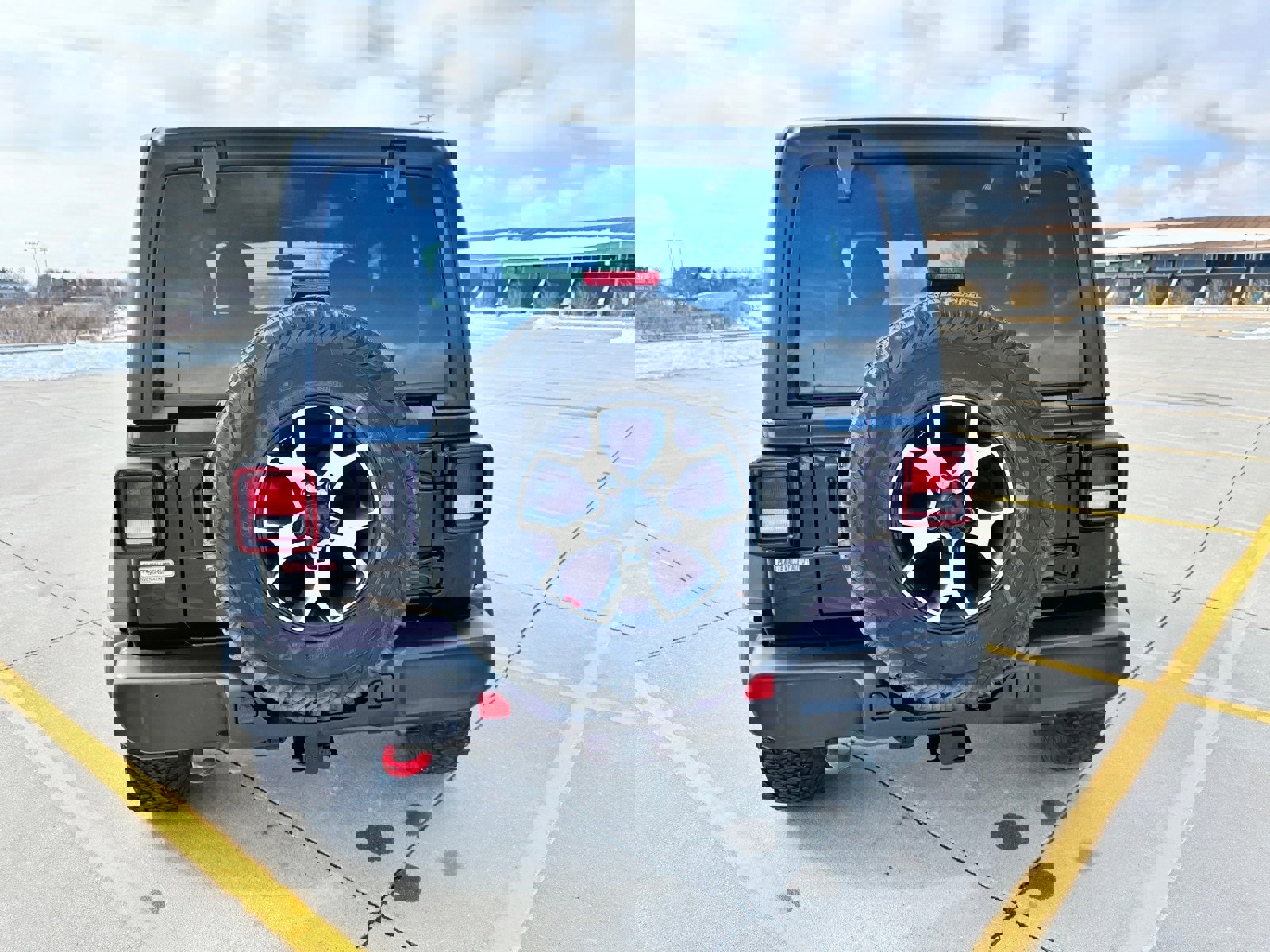 Used 2022 Jeep Wrangler Rubicon image 3