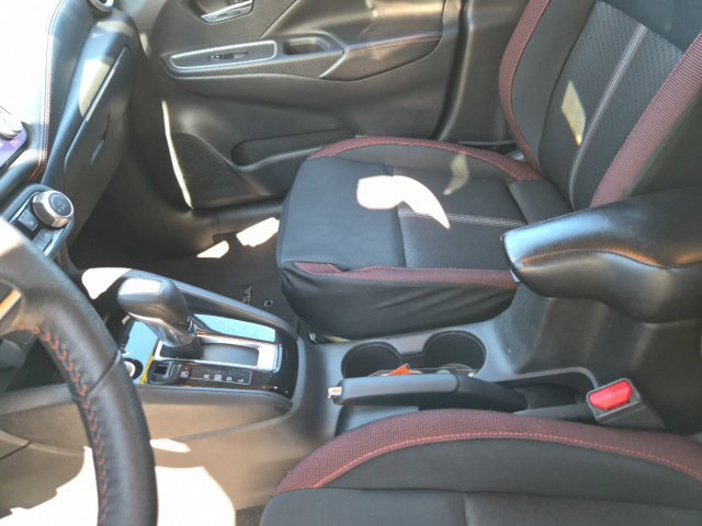 Used 2024 Nissan Versa SR FWD image 18