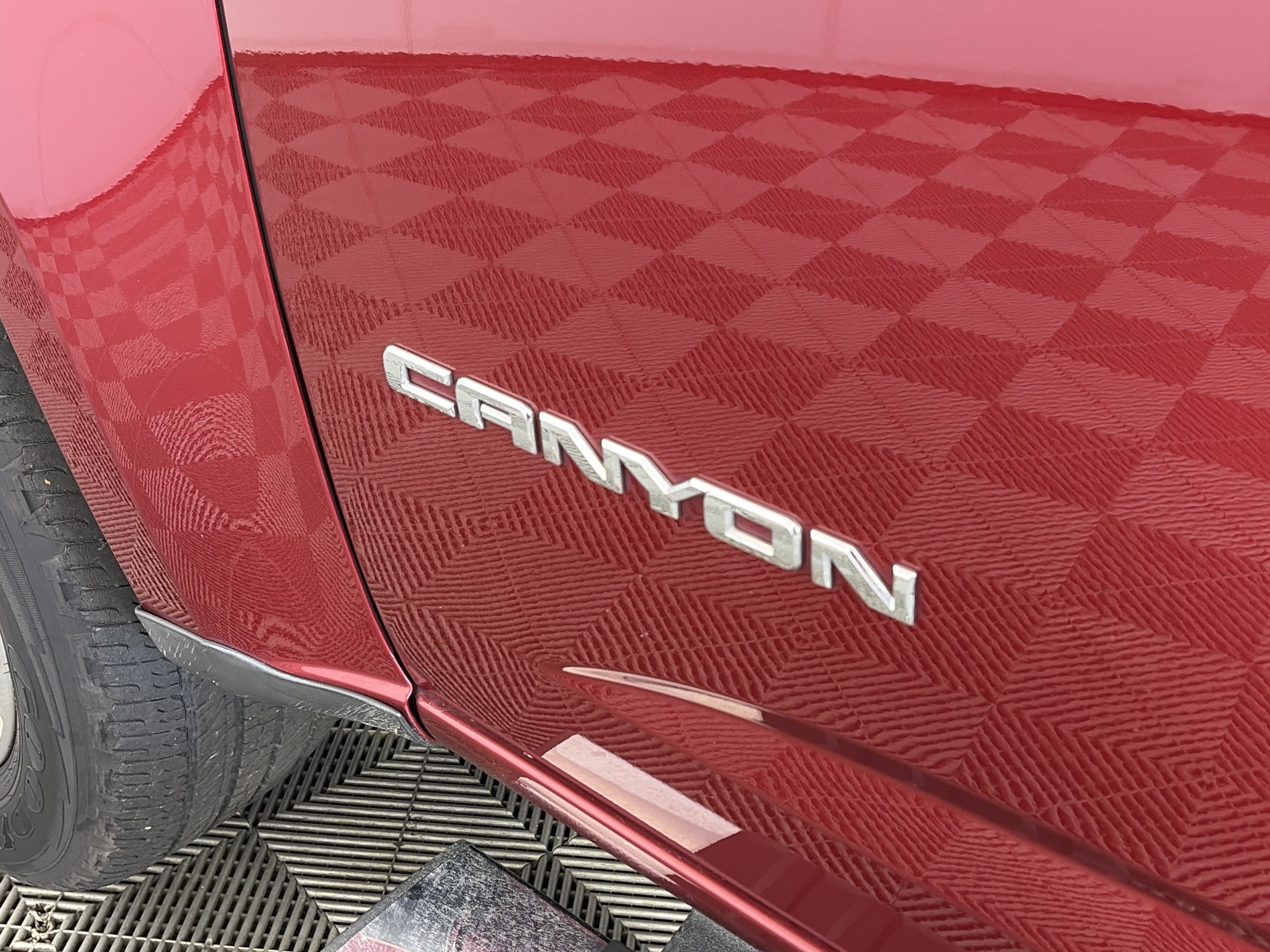 Certified 2020 GMC Canyon SLT w/ Trailering Package AWD/4WD image 19