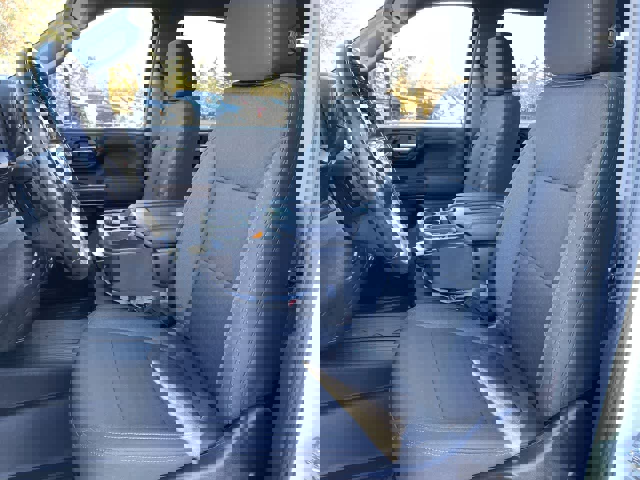 Used 2022 GMC Sierra 2500 SLE w/ SLE Value Package; image 12