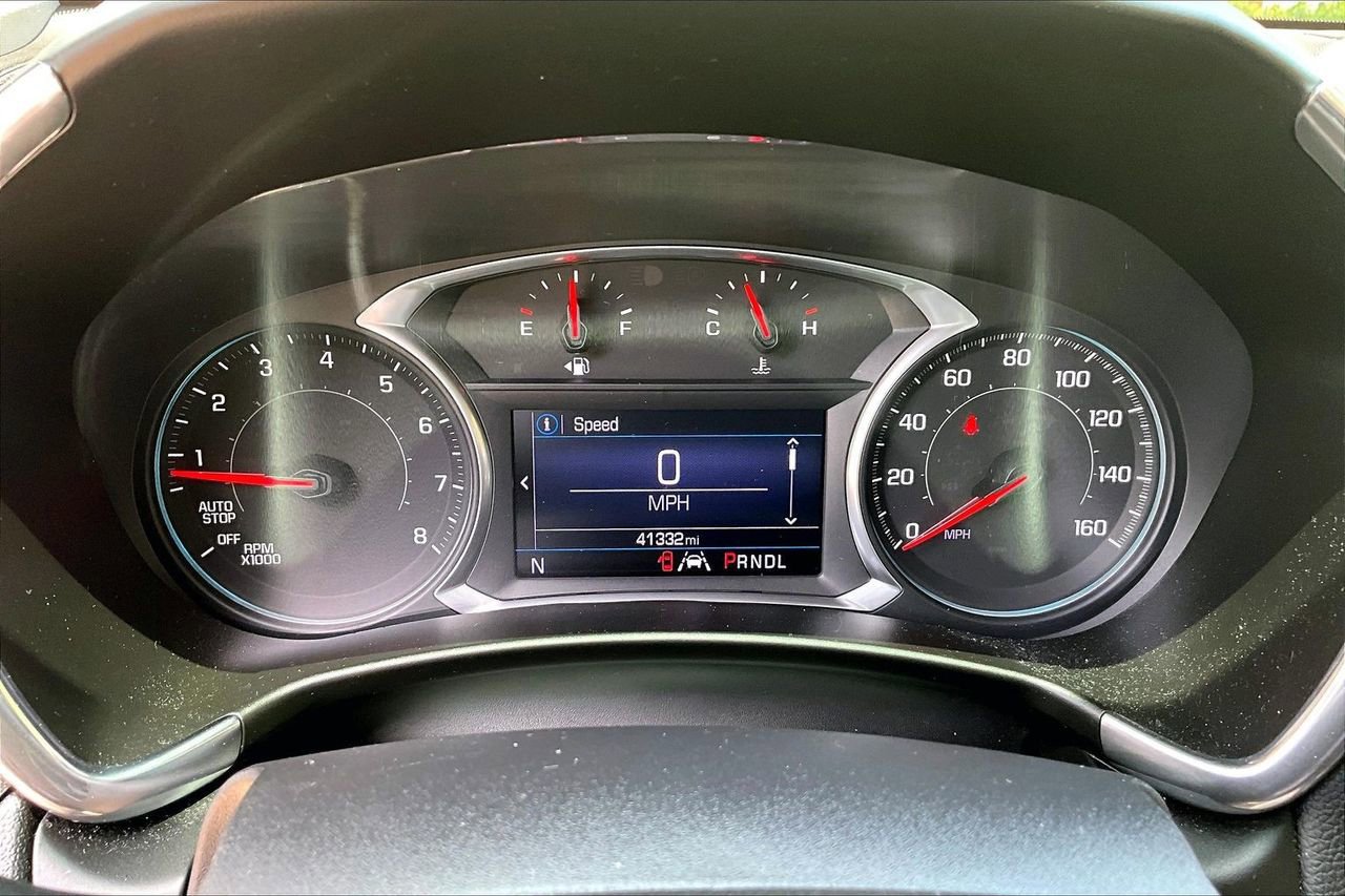 Used 2020 Chevrolet Equinox LT FWD image 12