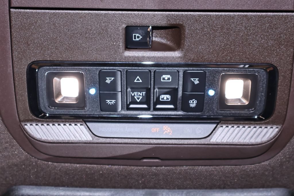 Certified 2025 Ford F250 King Ranch AWD/4WD image 40