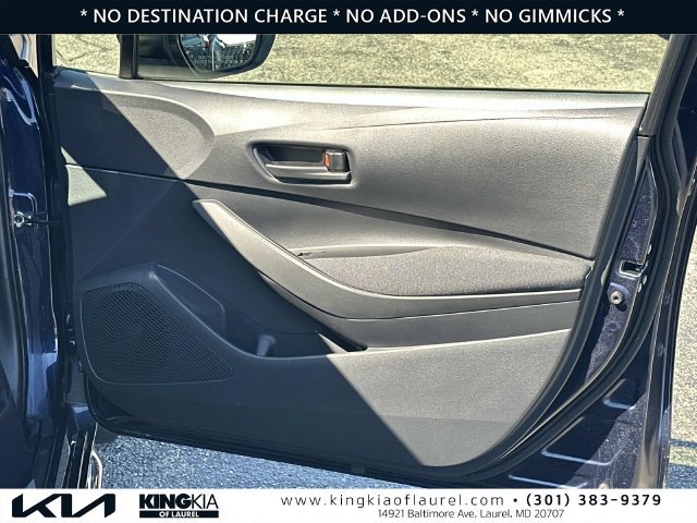 Used 2022 Toyota Corolla LE FWD image 15
