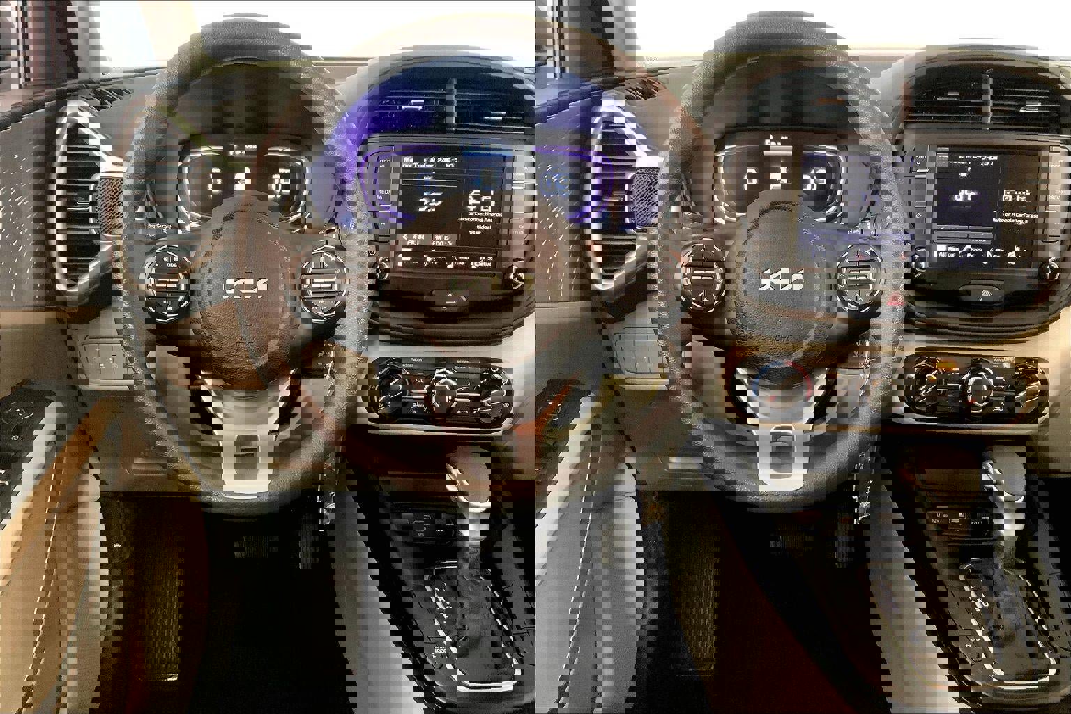 Certified 2025 Kia Soul LX image 5