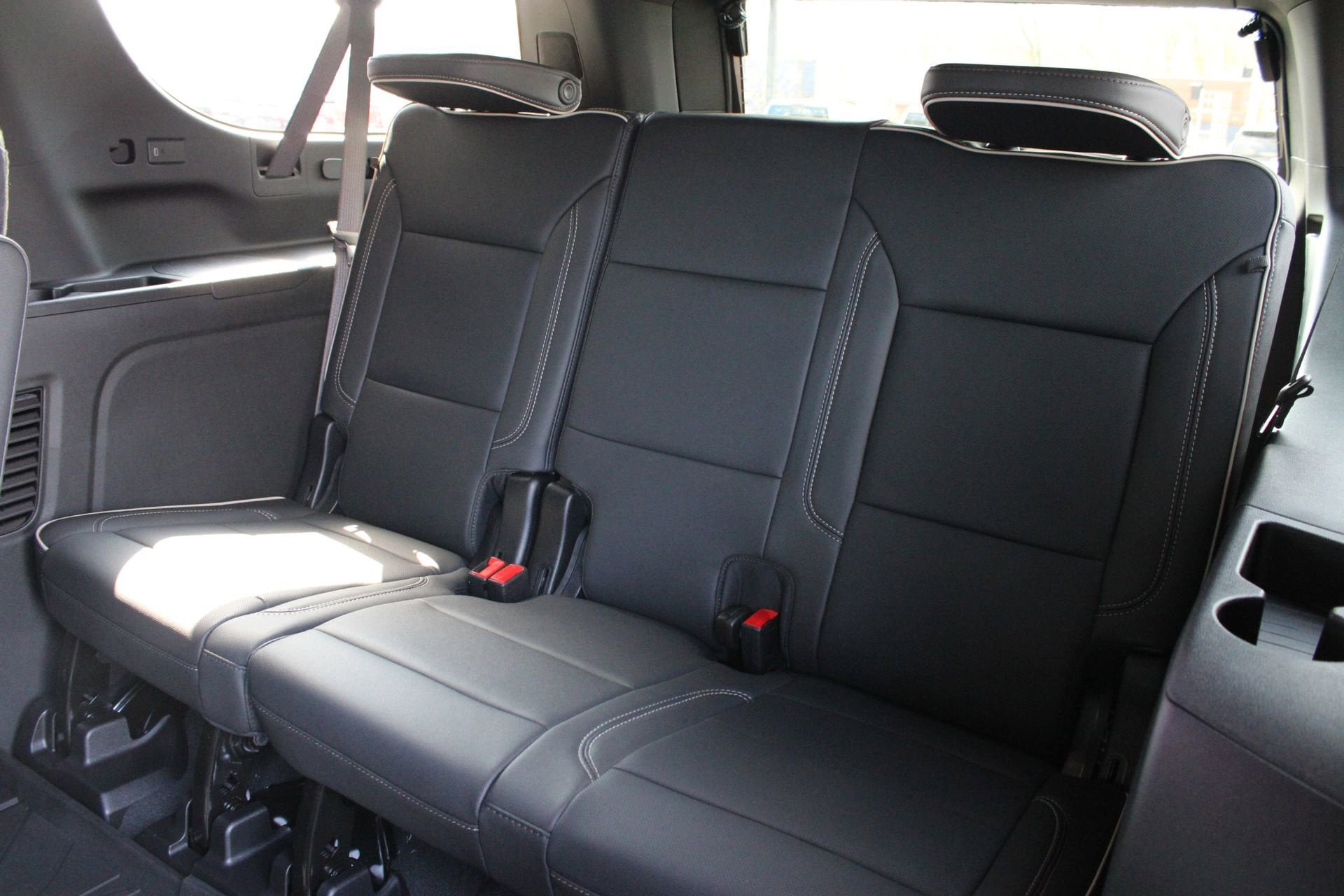 New 2026 Chevrolet Suburban Premier image 22