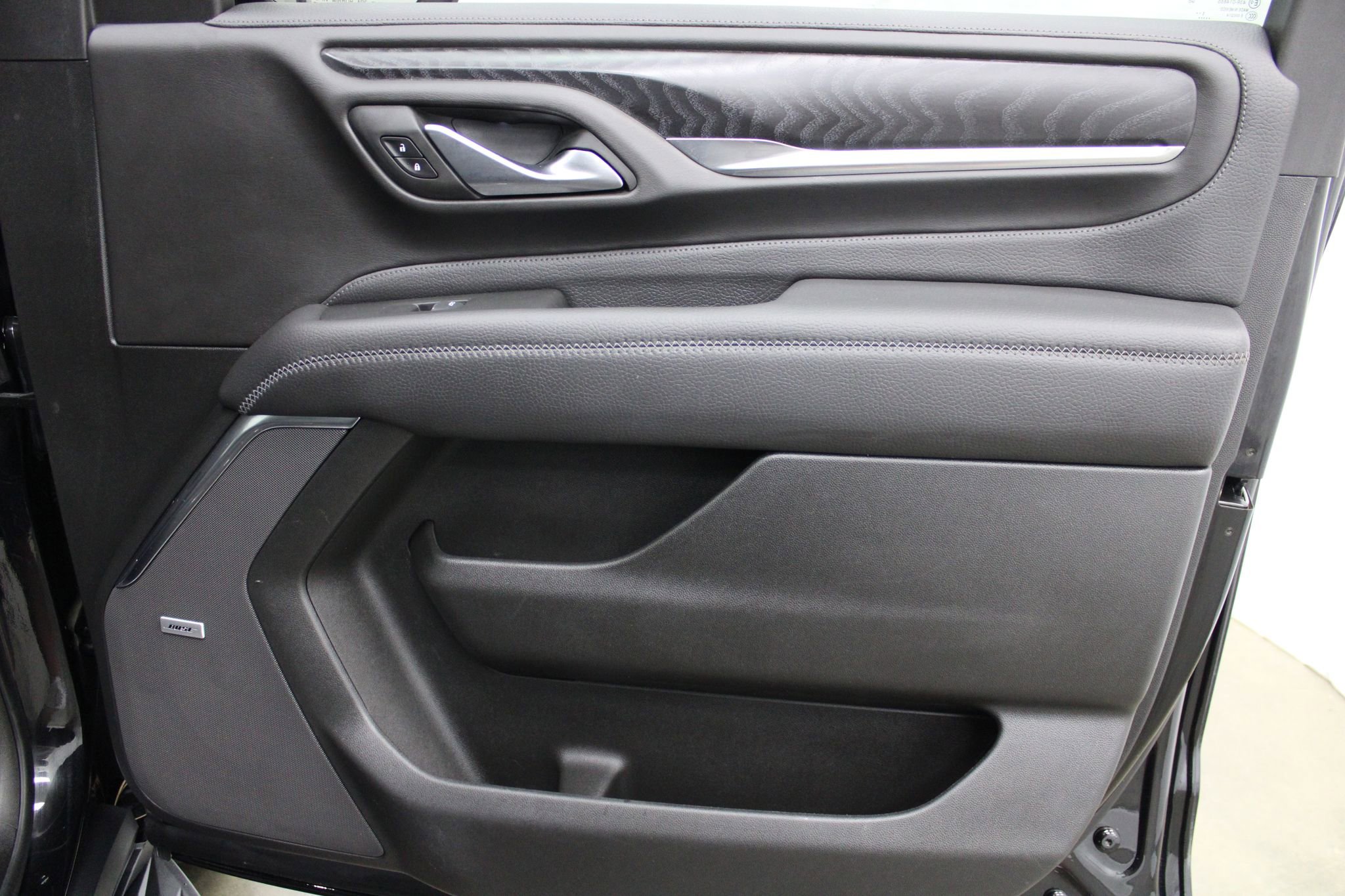 Used 2022 GMC Yukon Denali w/ Max Trailering Package image 32