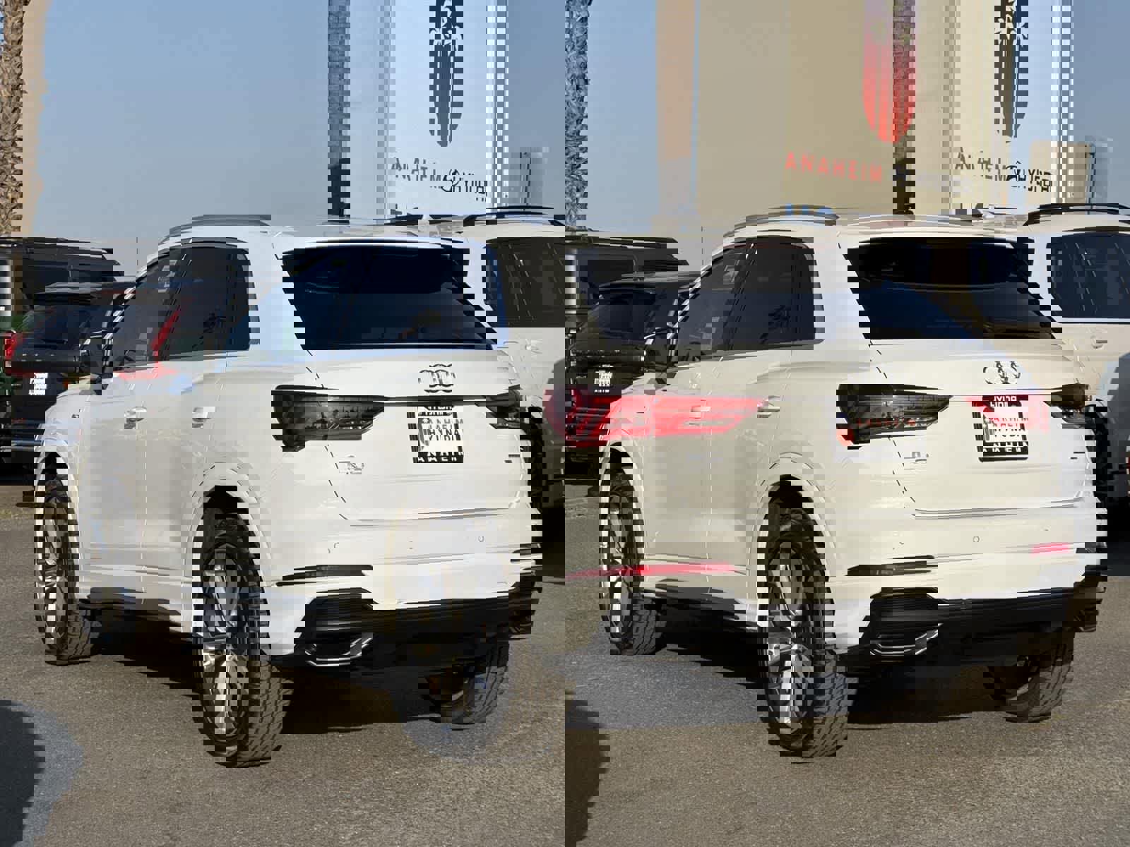 Used 2021 Audi Q3 2.0T Premium w/ Convenience Package image 4