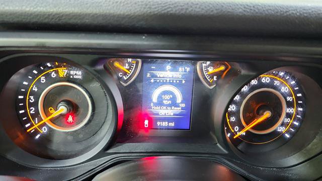 Used 2024 Jeep Gladiator Sport AWD/4WD image 12