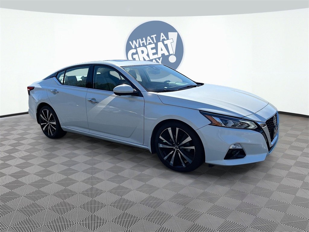 Certified 2019 Nissan Altima 2.5 Platinum