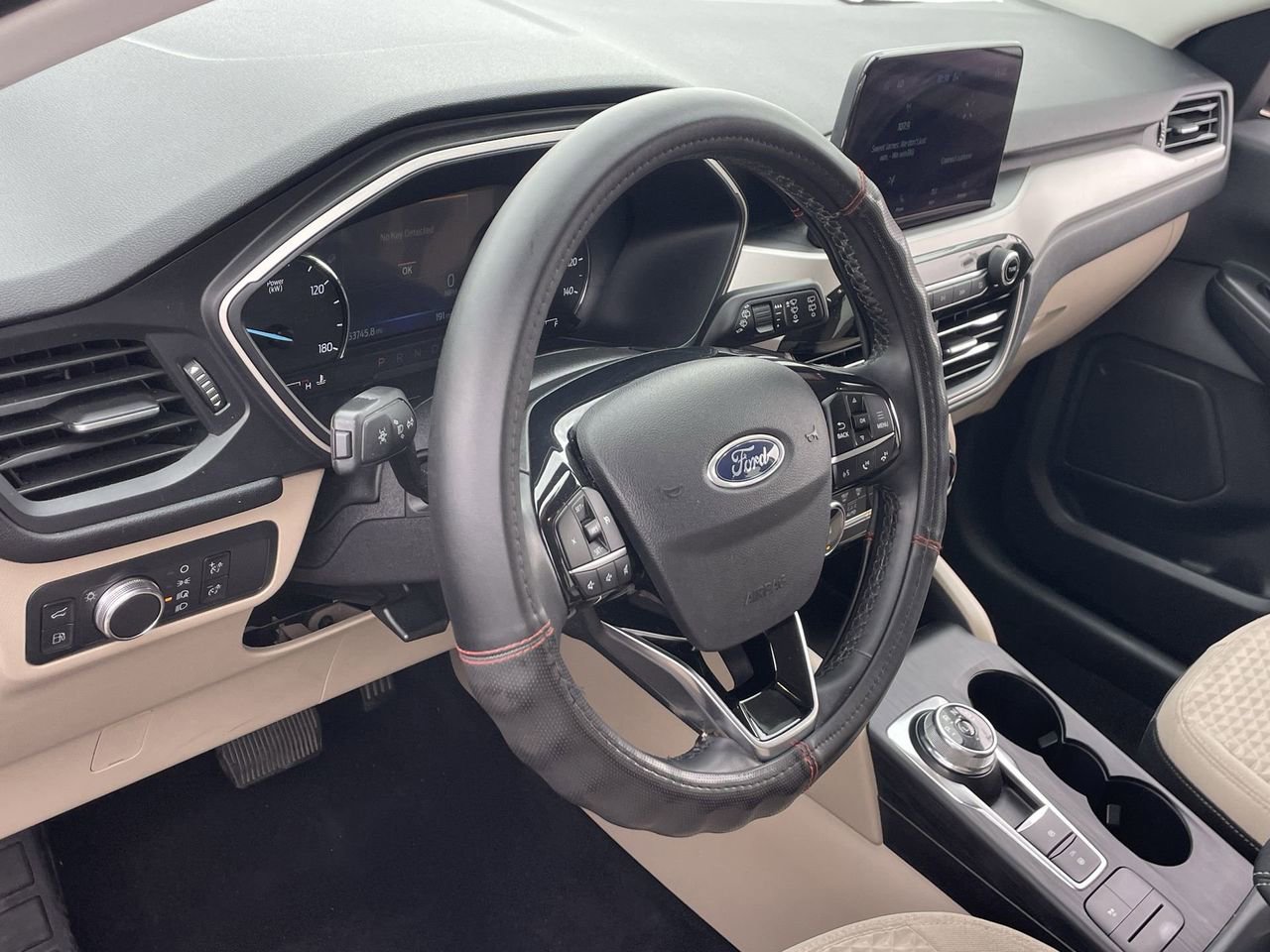 Used 2022 Ford Escape SE w/ Convenience Package image 17