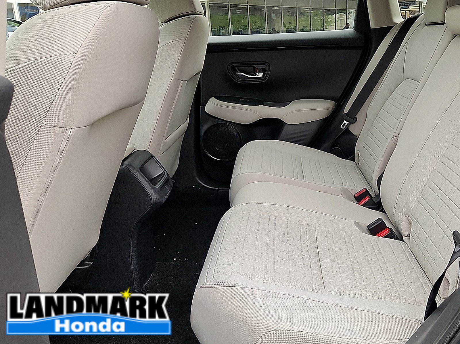 New 2027 Honda HR-V LX image 8