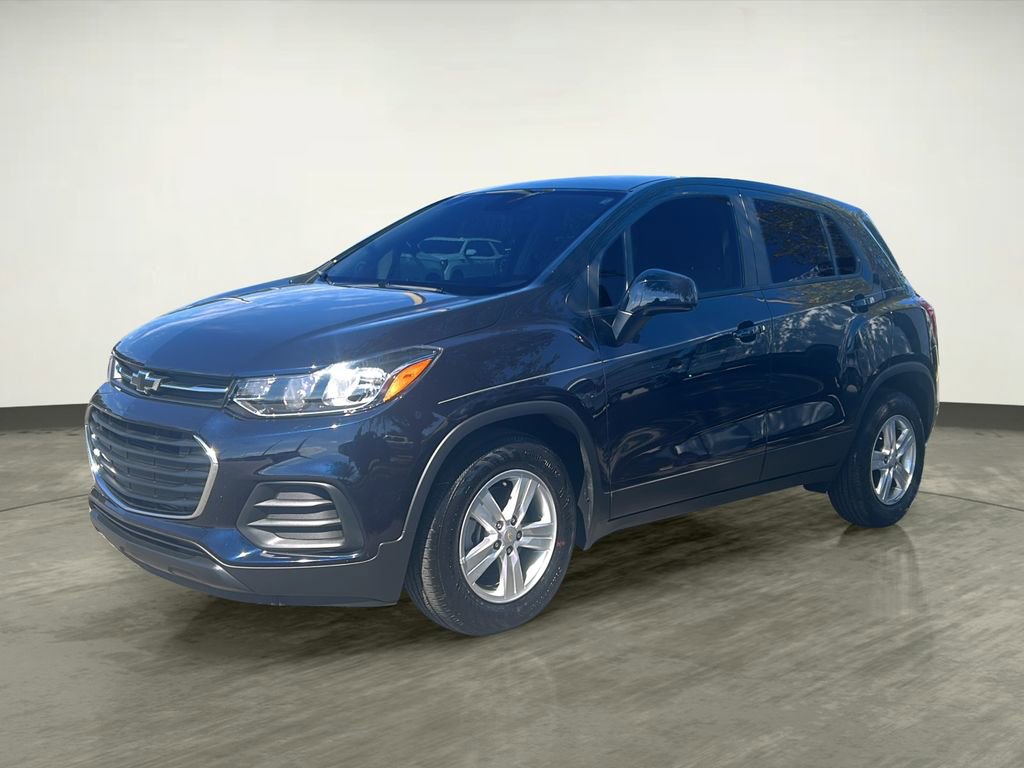 Used 2022 Chevrolet Trax LS w/ Tint and Cruise Package