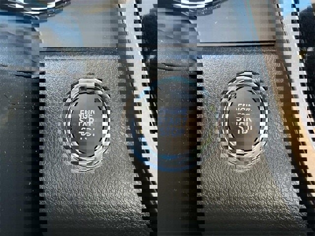 Used 2023 Toyota Camry SE image 33