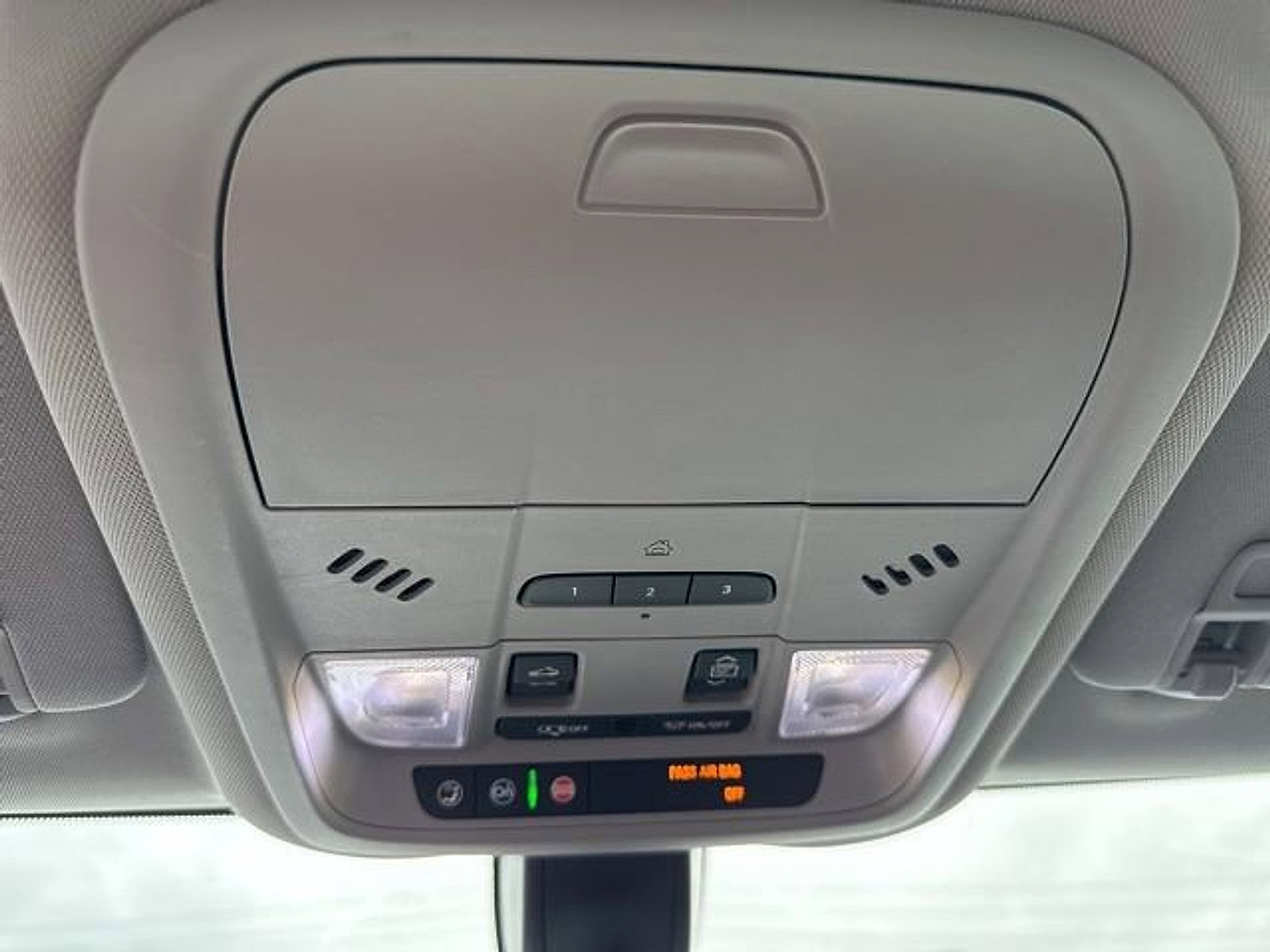 Used 2019 Chevrolet Equinox LT AWD/4WD image 22