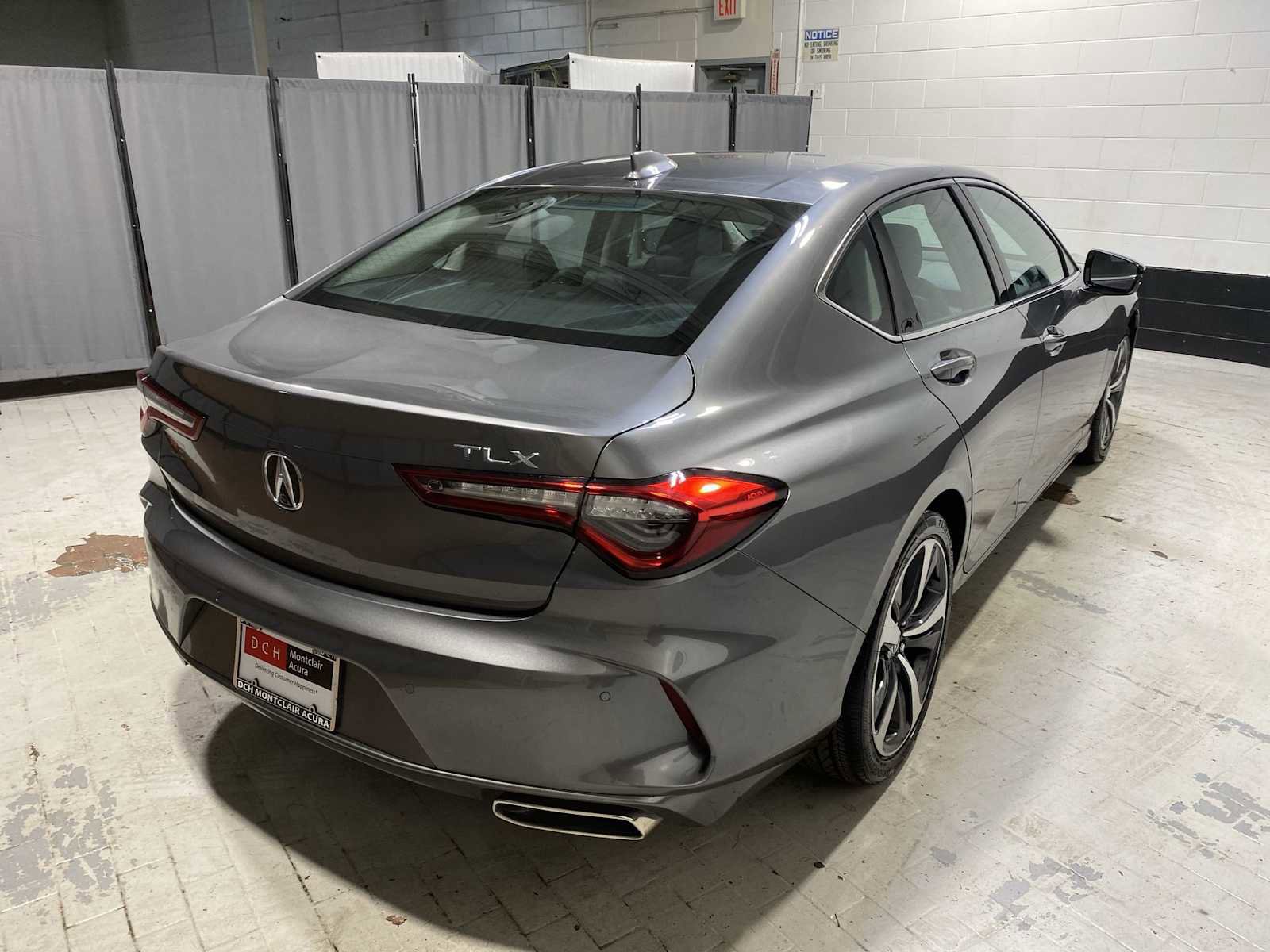 Certified 2025 Acura TLX w/ Technology Package image 26