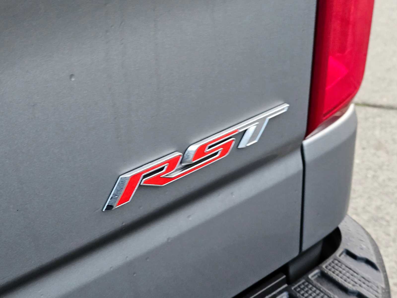 Used 2023 Chevrolet Silverado 1500 RST w/ Z71 Off-Road Package image 17