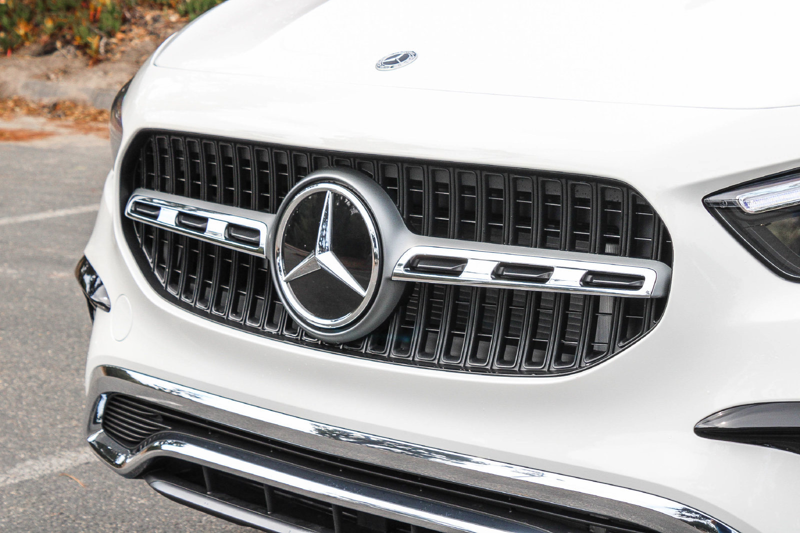 New 2026 Mercedes-Benz GLA 250 4MATIC image 5