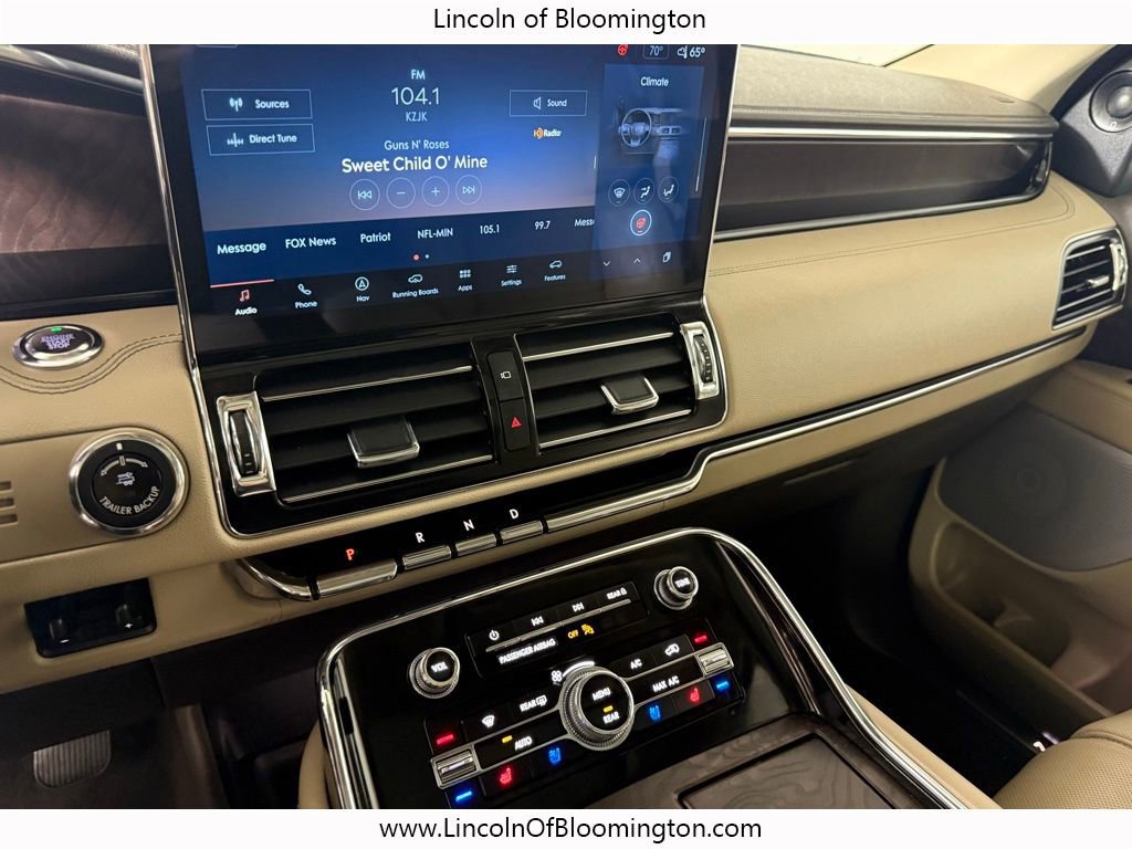 Certified 2024 Lincoln Navigator L Reserve AWD/4WD image 31