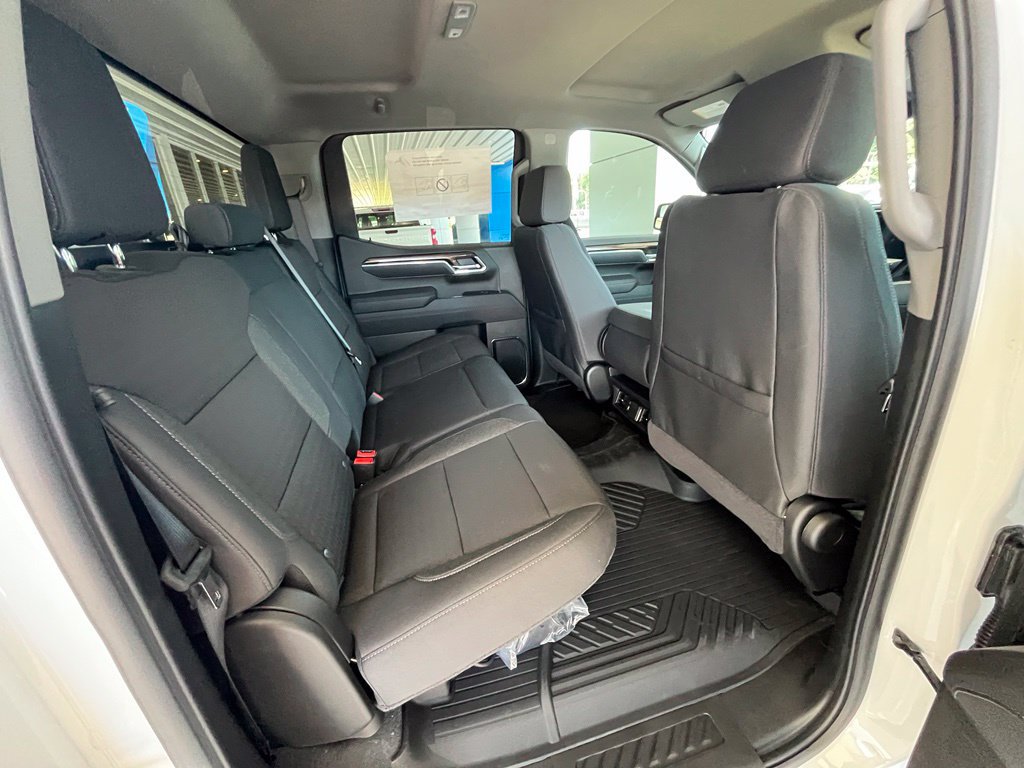 New 2026 Chevrolet Silverado 1500 RST AWD/4WD image 17
