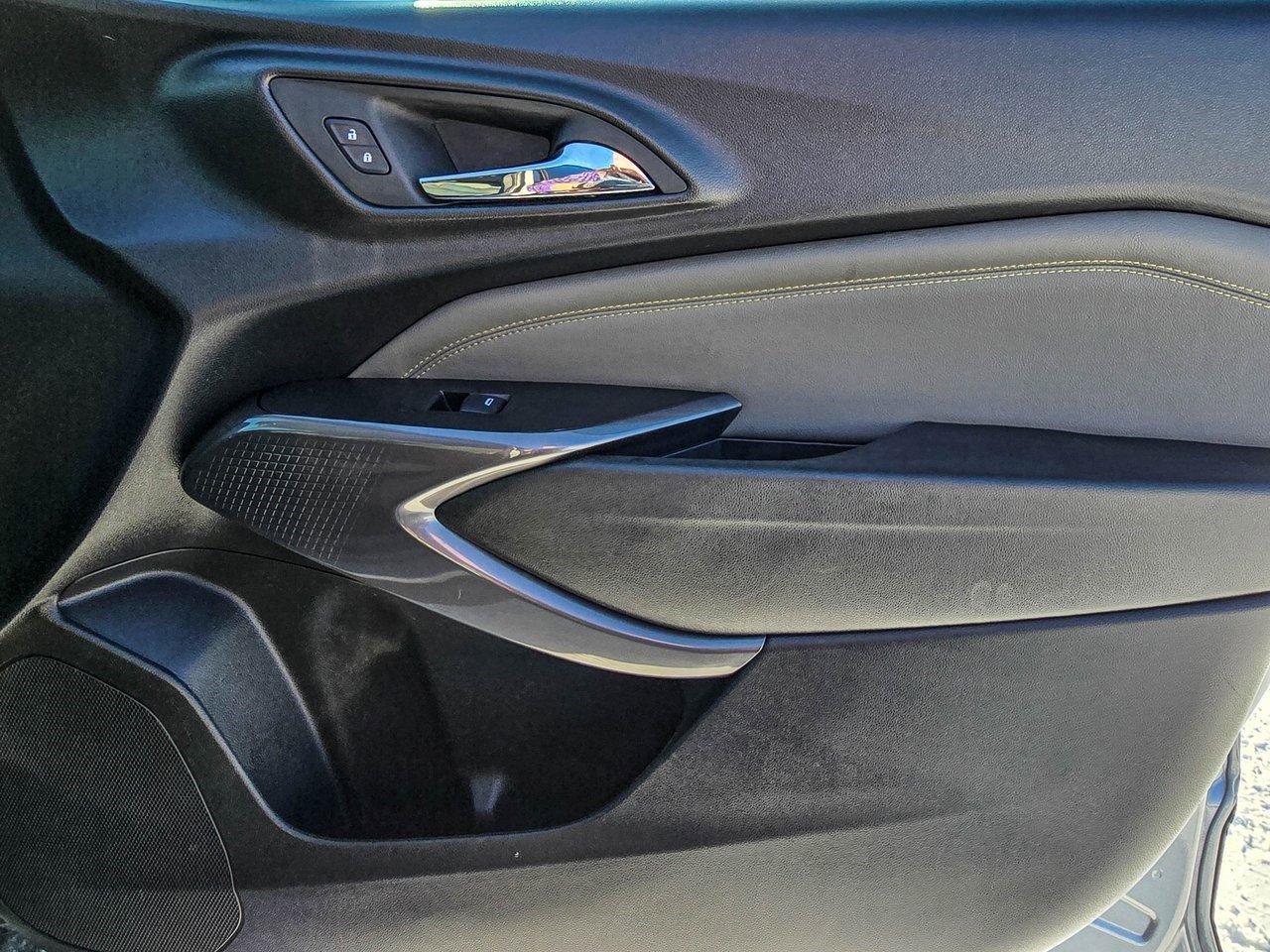 Certified 2024 Chevrolet Trax ACTIV w/ Driver Confidence Package image 30