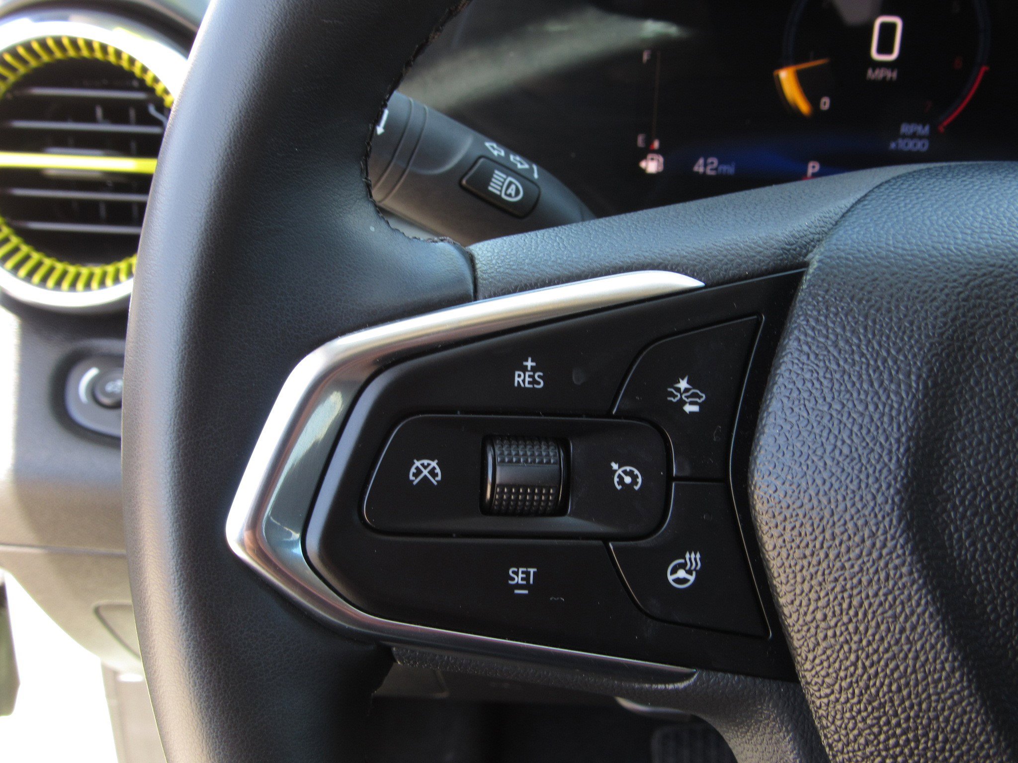 Used 2025 Chevrolet Trax ACTIV w/ Driver Confidence Package image 23
