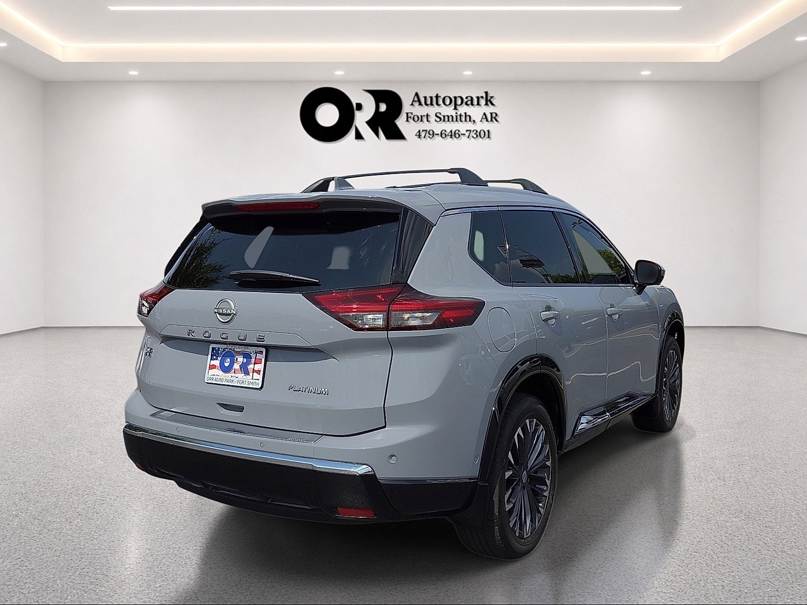 Used 2025 Nissan Rogue Platinum w/ Platinum Premium Package FWD image 5