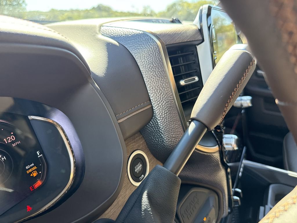New 2026 RAM 2500 Limited image 16