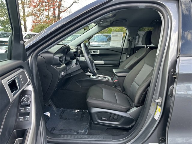 Certified 2022 Ford Explorer XLT image 19