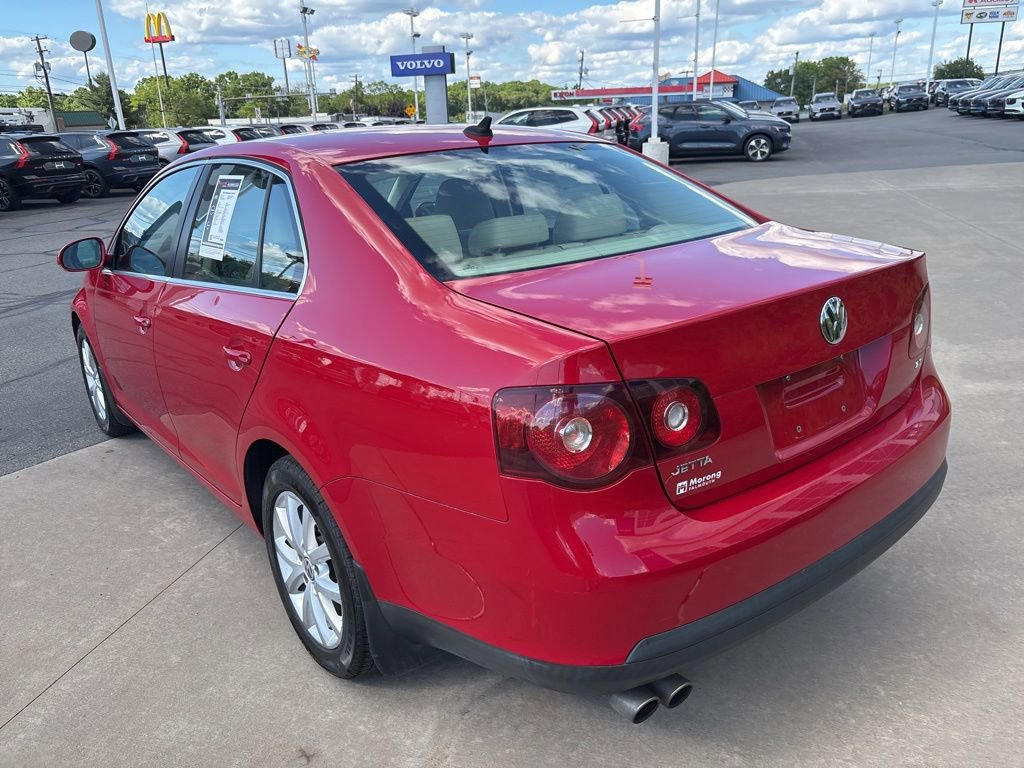 Used 2010 Volkswagen Jetta SE FWD image 8