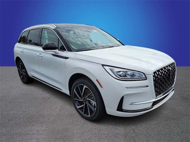 New 2024 Lincoln Corsair Grand Touring image 3