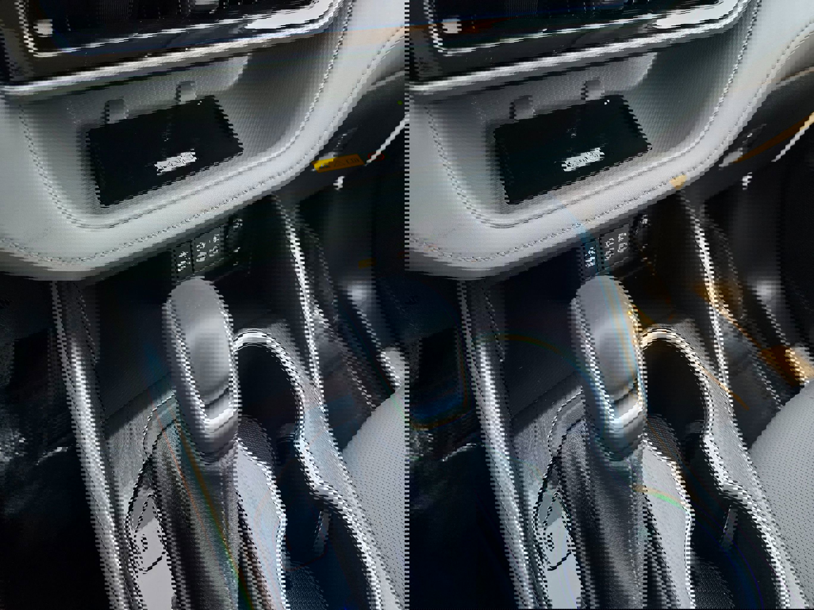 Used 2023 Toyota Highlander Platinum image 36