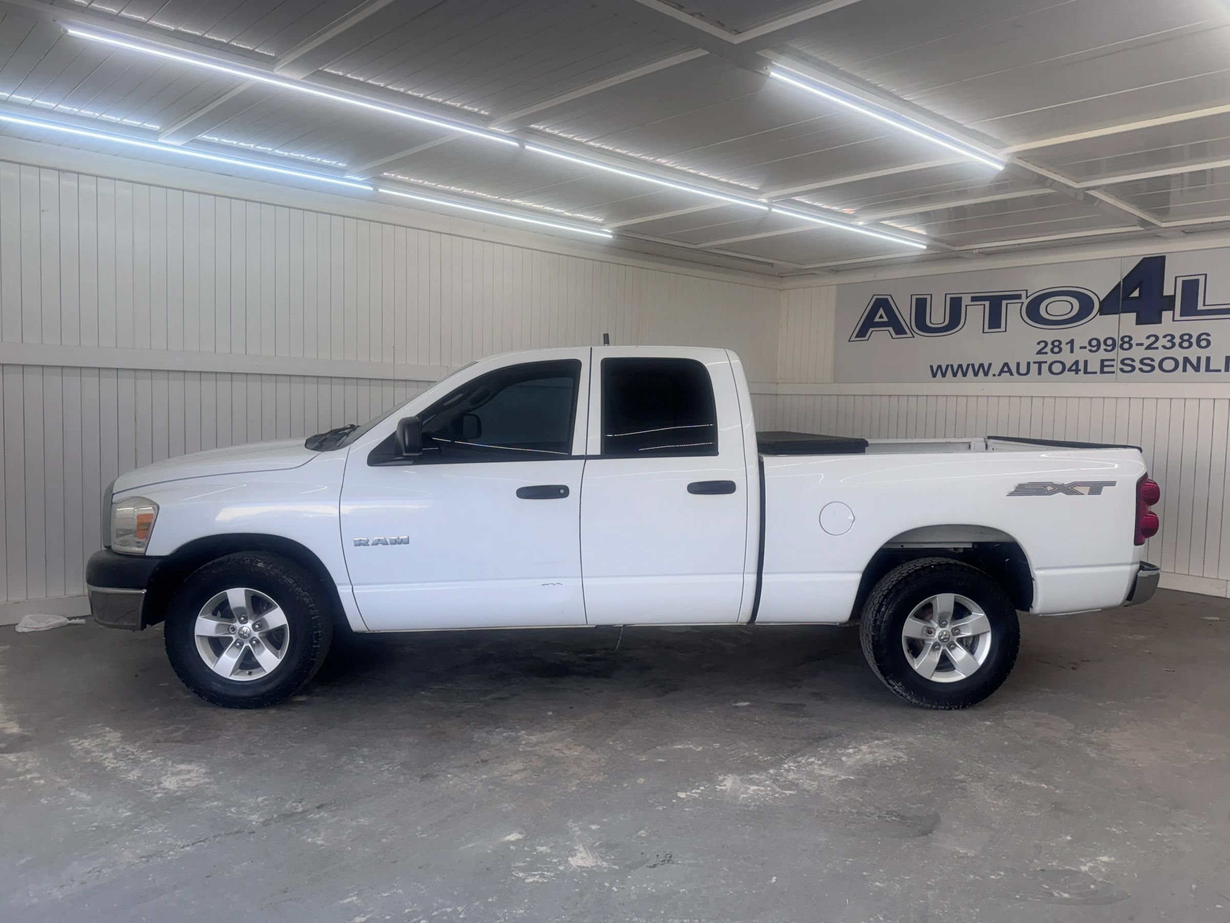 Used 2008 Dodge Ram 1500 Truck ST RWD image 8